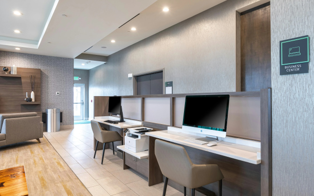 Holiday Inn Greenville - Woodruff Road by IHG