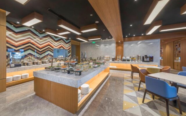 Holiday Inn Express Qingdao Chengyang Central by IHG
