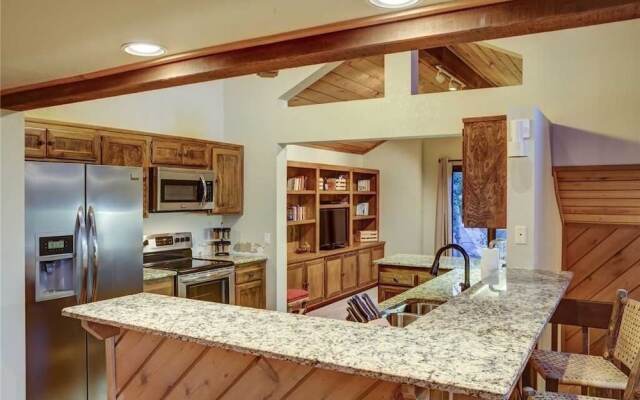 Ridgepoint 115 3 Bedroom Condo