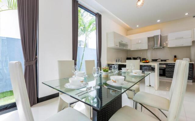 4 Bedroom Modern Pool Villa! (BL10)