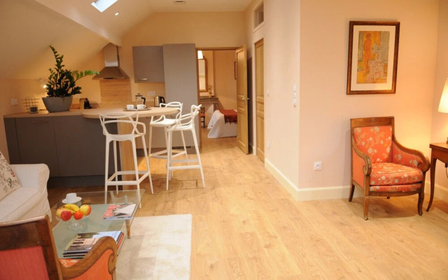 Domaine Du Buc, Le Chateau