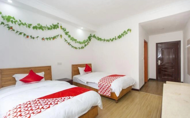 Zhangjiajie Stockaded Village Inn