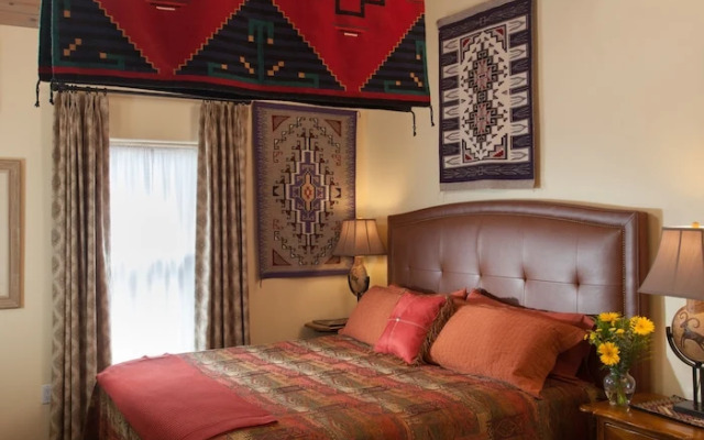 Four Kachinas Bed & Breakfast Inn