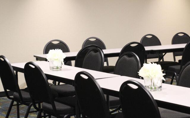 Candlewood Suites Wichita East by IHG