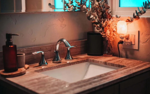 Tahoe Trail Retreat Steps From the TRT