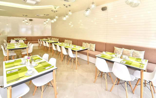 Hotel Grifid Foresta  Adults Only