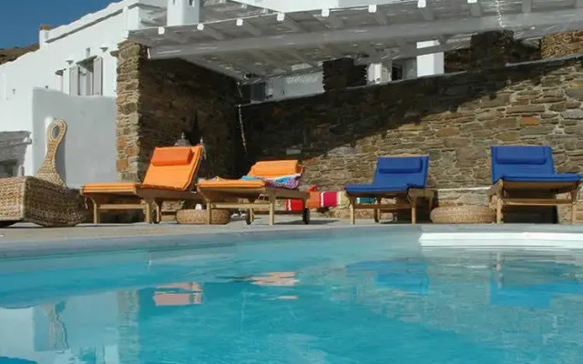 Vega Apartments