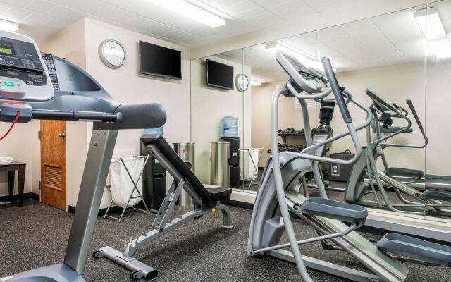 Clarion Inn Pittsburgh Cranberry