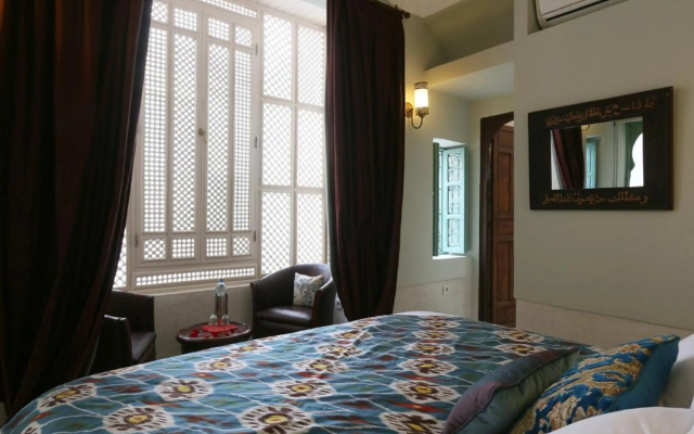 Riad dar ayur