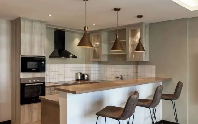 Trademark Suites at Enaki Town