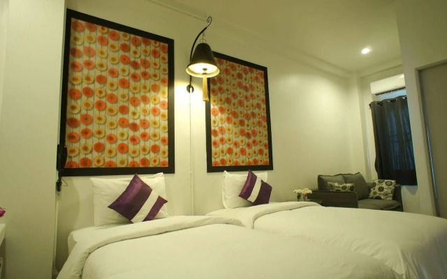 Walking Street Residence