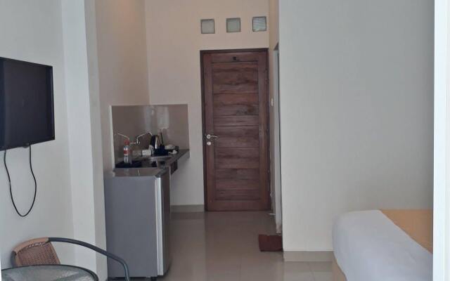 Kubu Anyar Hotel