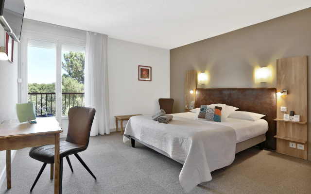 Logis Hotel Le Tropicana