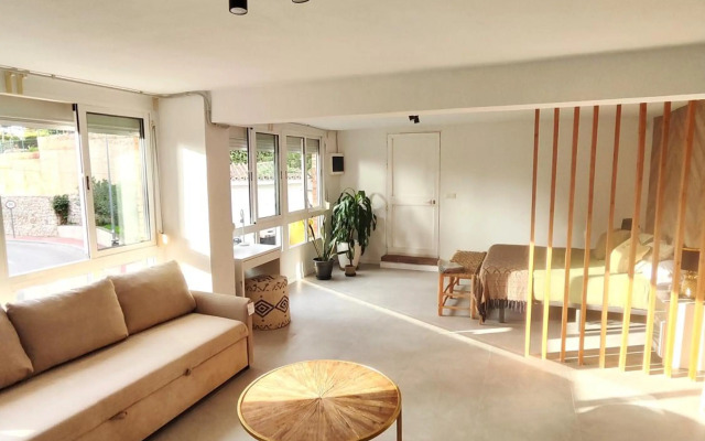 Estudio en Málaga (Zona Este)