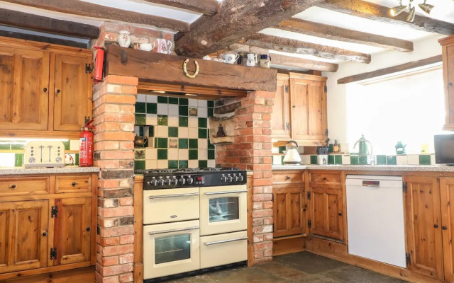 Elmhurst Cottage