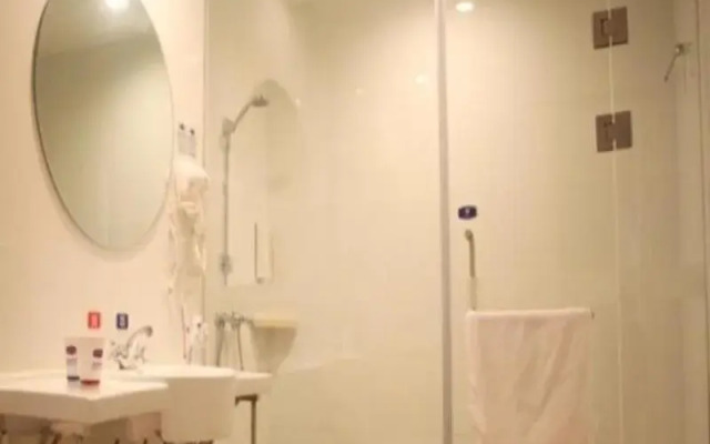 Hanting Hotel Tieling Railway Station