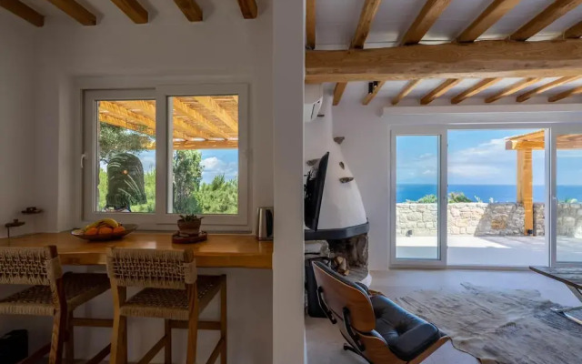 Nomade Villa 4 BD in Psarou