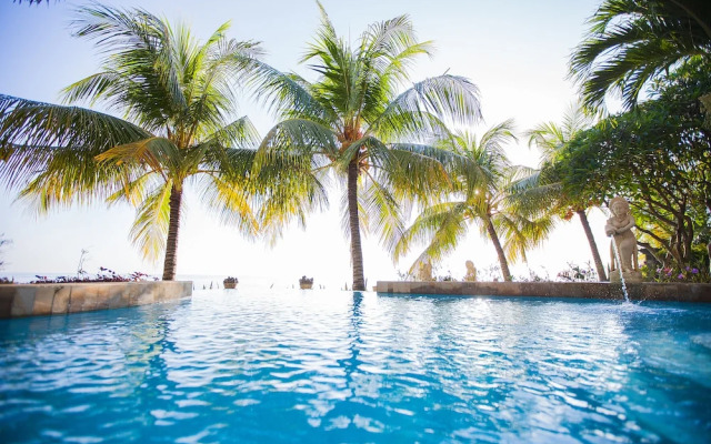 Teluk Indah Beach & Pool Villa