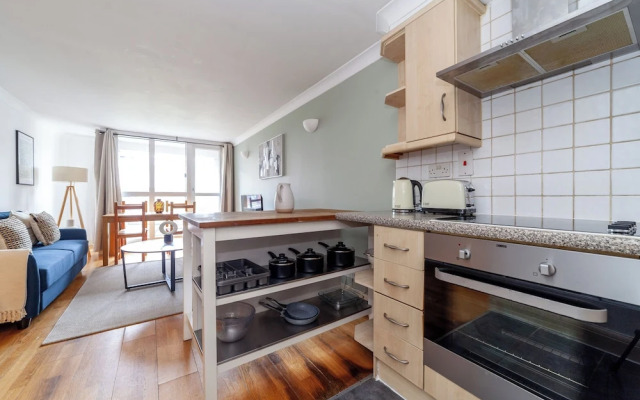 Modern Dalston Apartment