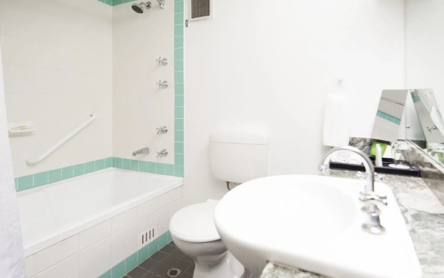 Holiday Inn Parramatta by IHG