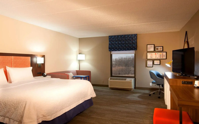 Hampton Inn Pennsville