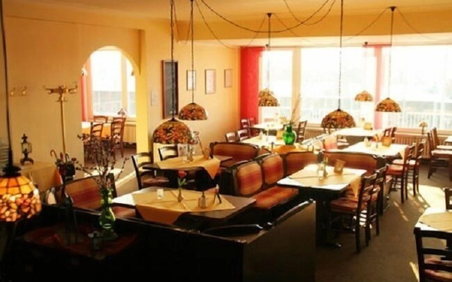 Rasthaus Hotel Schackendorf