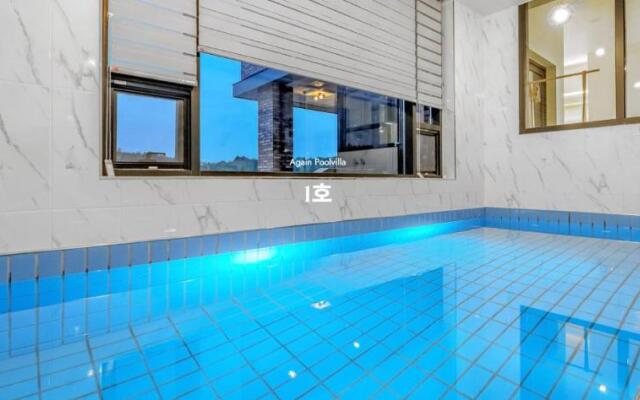Again Pool Villa