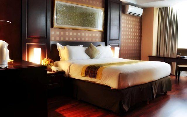 Grand Elite Hotel