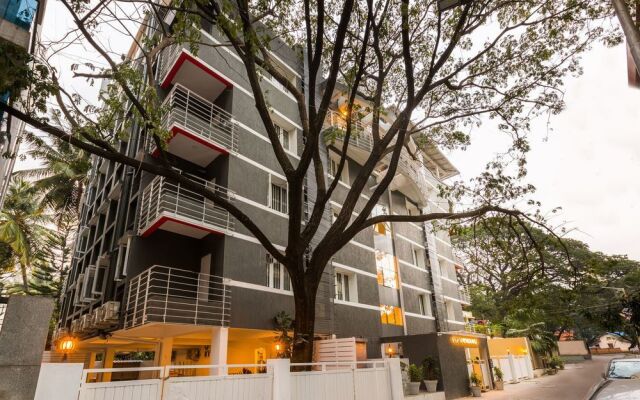 OYO Townhouse 025 Garuda Mall Bangalore
