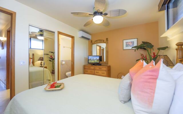 Papakea H404 3 Bedroom Condo by RedAwning
