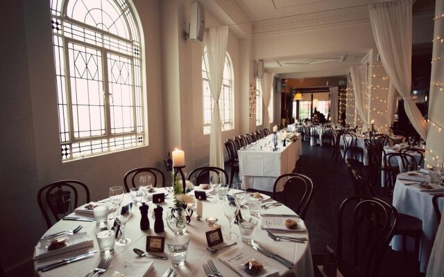 The Richmond Hotel - Adelaide