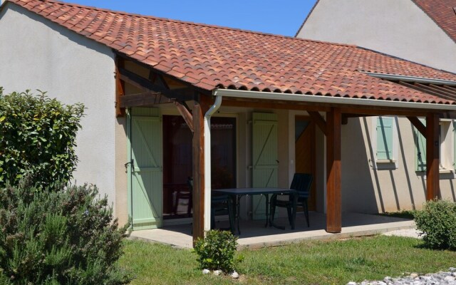 Cozy Holiday Home with a Dishwasher, Not Far From Sarlat