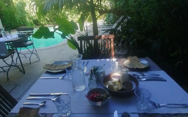 Cape Standard Guest House