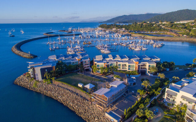 Peninsula Airlie Beach