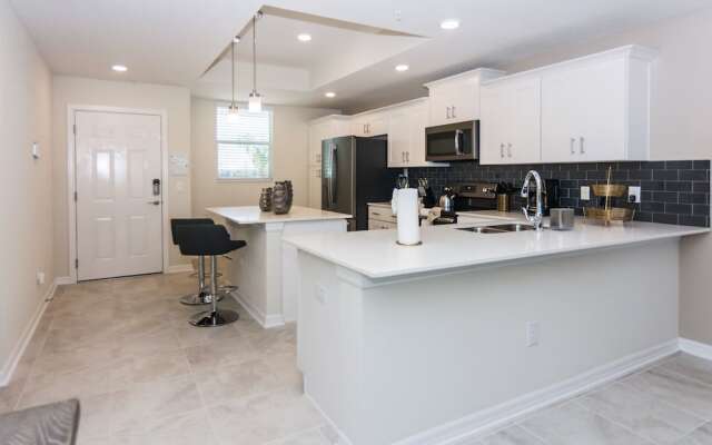 Storey Lake 4731