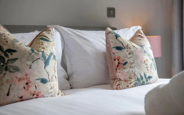 The Quadrant - The Garret