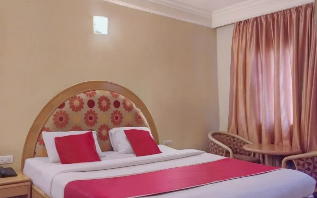 Oyo 333 Hotel Crystal Homes