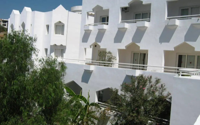 Tenda Hotel