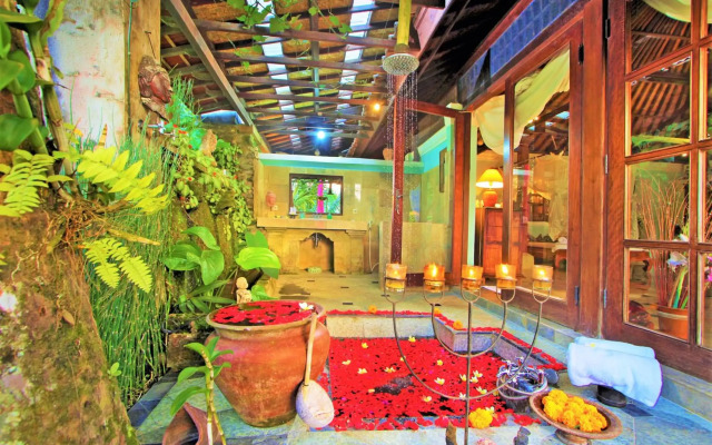 The Mahogany Villa