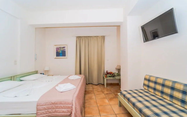 Melina Beach Hotel