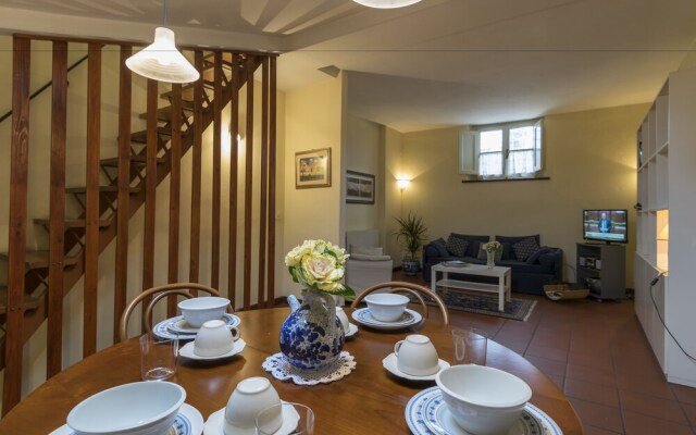 Vacation in Lucca Superior Apartments