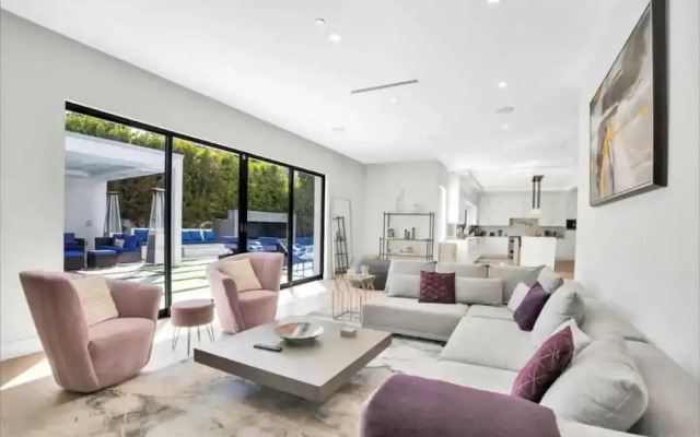 Cumpston Oasis