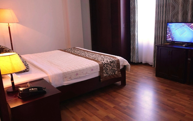 Golden Halong Hotel