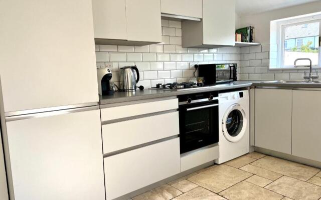 Whitchurch House by Switchback Stays