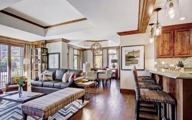 Vail Ritz Carlton 3Bed MtnView