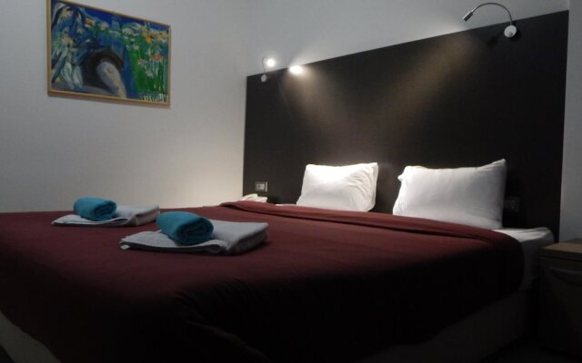 Atlas City Center Hotel