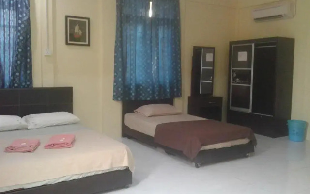 Wan's Beach Guesthouse