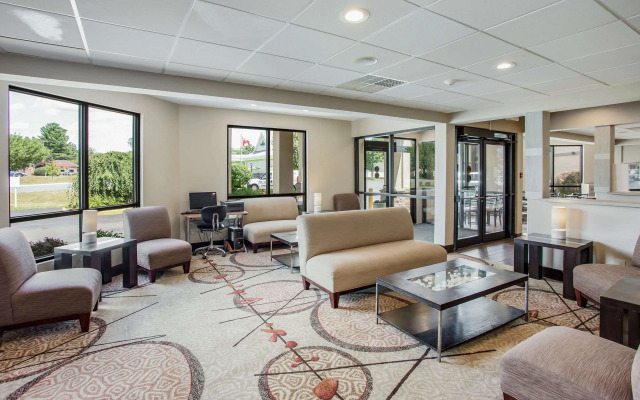 Quality Inn Albany Colonie