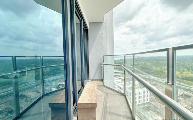 Almas Suites Puteri Harbour by Stayrene