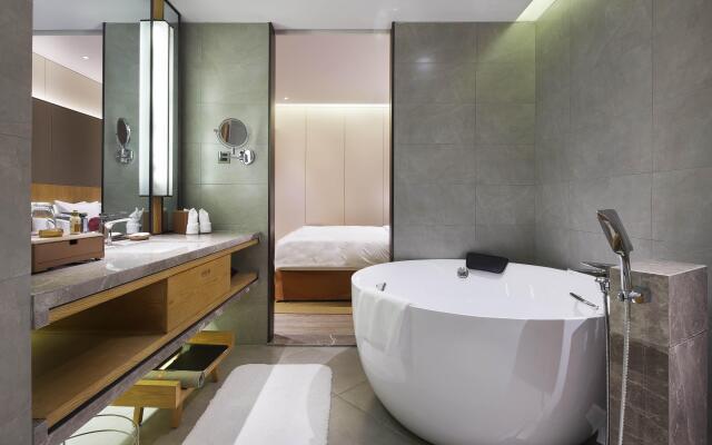 Crowne Plaza Nanchang Wanli by IHG